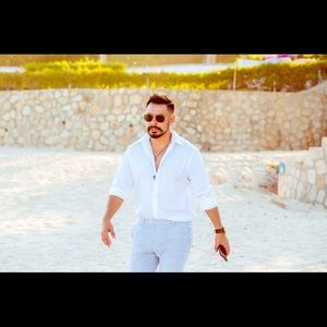 Meet your Posher, J. Mikeal